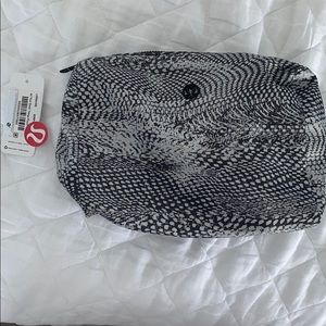 Lululemon cosmetic bag